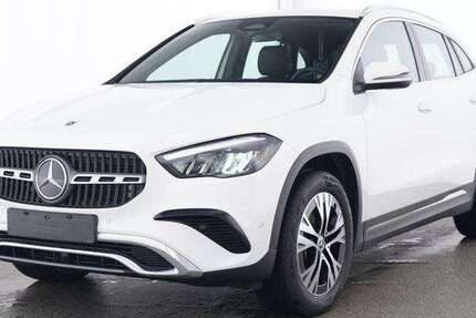 Mercedes-Benz GLA 180 24.100 km 29.990 &euro; Neubrandenburg 17033
