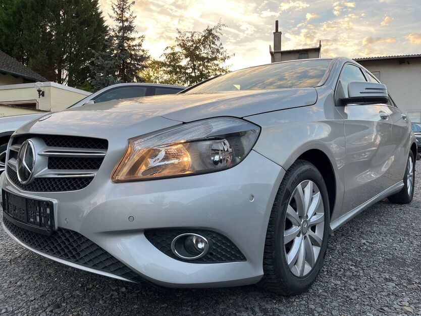 Mercedes-Benz A 180 154.777 km 8.999 € Reilingen 68799