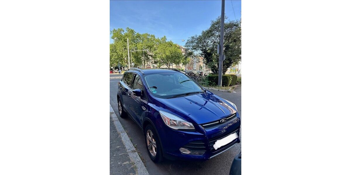Ford Kuga 146.500 km 6.900 &euro; Frankfurt 60316