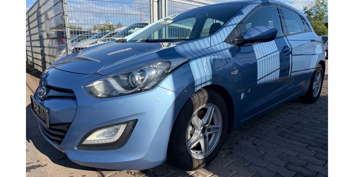 Hyundai i30 288.000 km 3.000 &euro; Saarlouis 66740