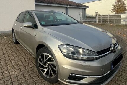 VW Golf 125.000 km 15.490 € Albbruck 79774