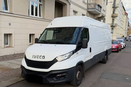 IVECO Andere 215.000 km 12.999 &euro; Leuna 06237