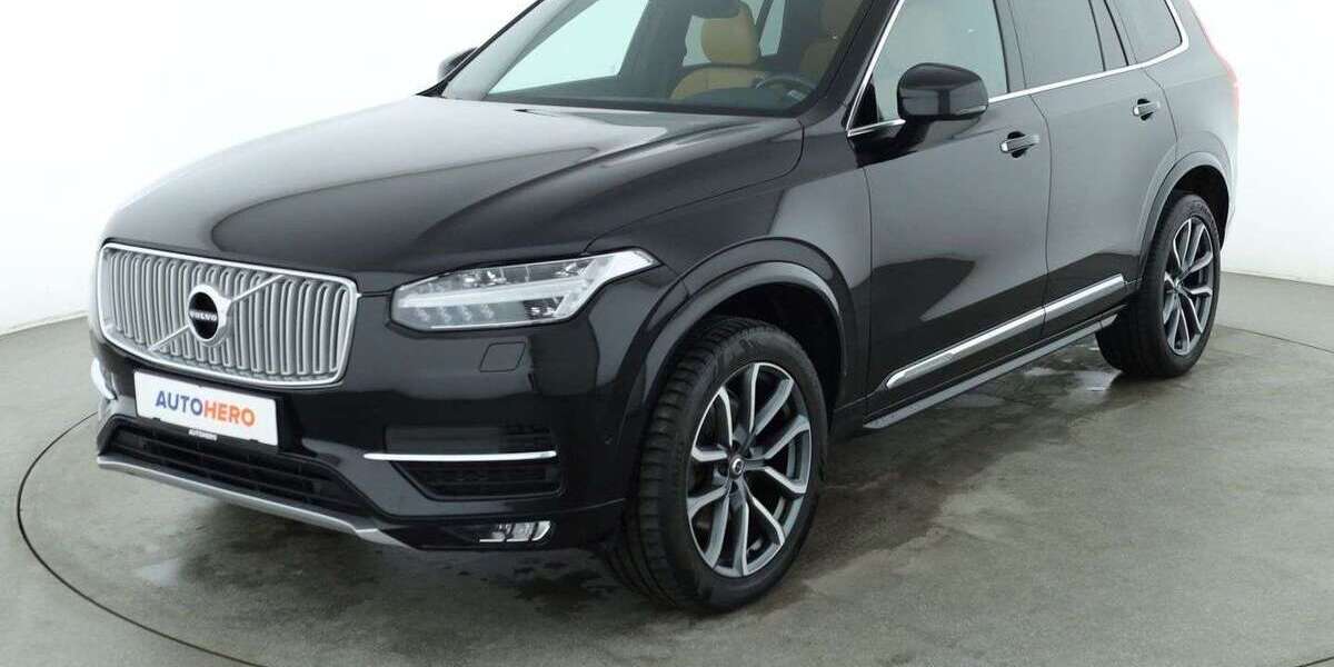 Volvo XC90 77.130 km 34.110 &euro; Köln 50739