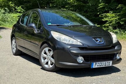 Peugeot 207 135.000 km 3.000 &euro; Frankfurt am Main 60439