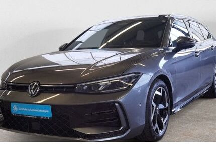 VW Passat 9.905 km 38.490 &euro; Lemgo 32657