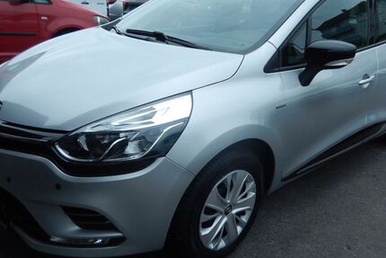Renault Clio 44.600 km 10.999 &euro; Mosbach/Neckarelz 74821