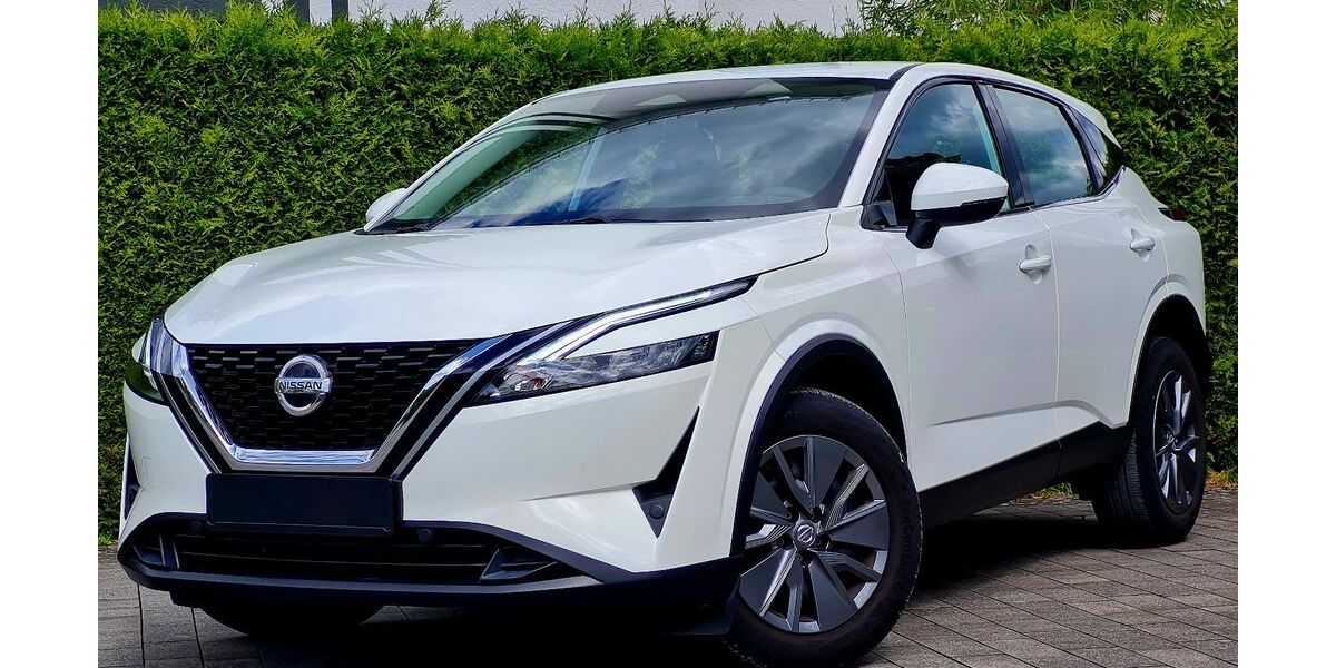 Nissan Qashqai 35.000 km 17.469 € Bad Lippspringe 33175