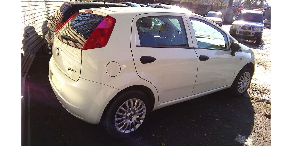 Fiat Punto 186.987 km 750 &euro; Mannheim 68309