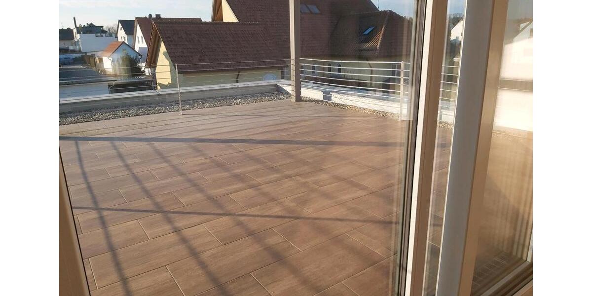 Etagenwohnung Heßdorf - 3 Zimmer, 110 m&sup2;, 1.400&euro; | Angebot:26384782