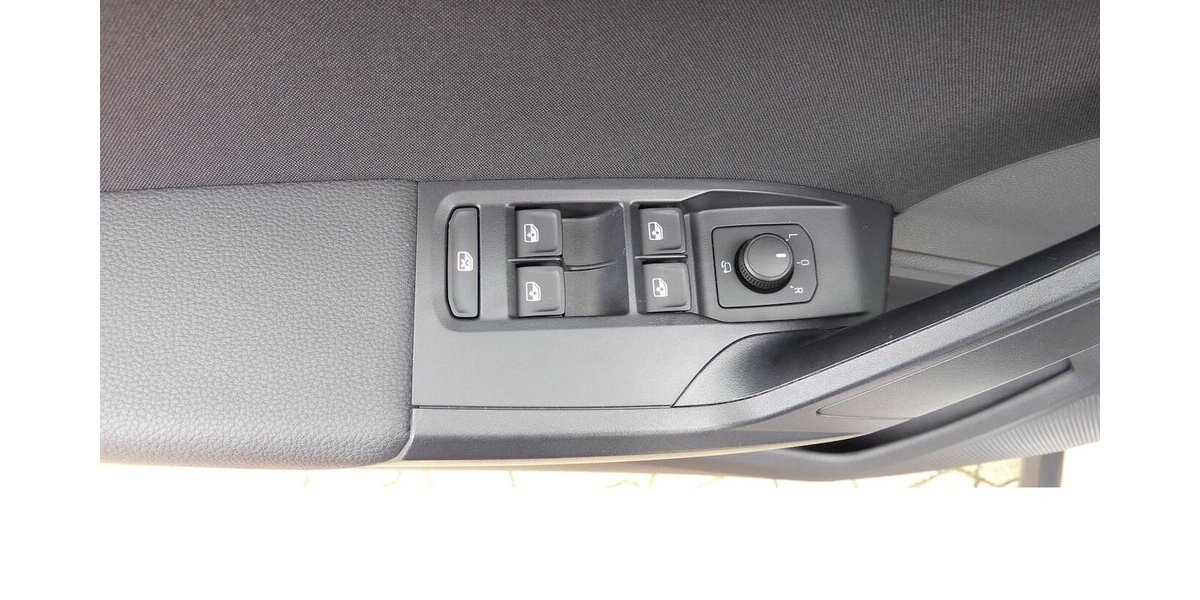 Seat Arona 1.0 Style Edition TSI BMT Navi Klima Alu 35.500 km 17.390 &euro; Vordorf 38533