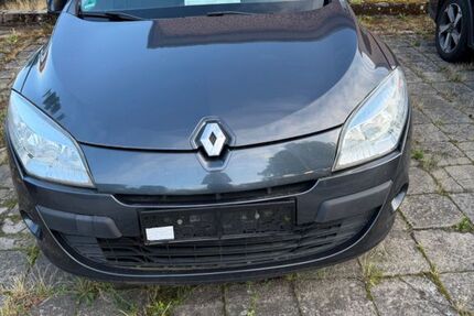 Renault Megane 175.000 km 3.200 &euro; Himbergen 29584