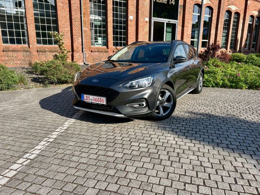 Ford Focus 44.290 km 12.700 € Eichwalde 15732