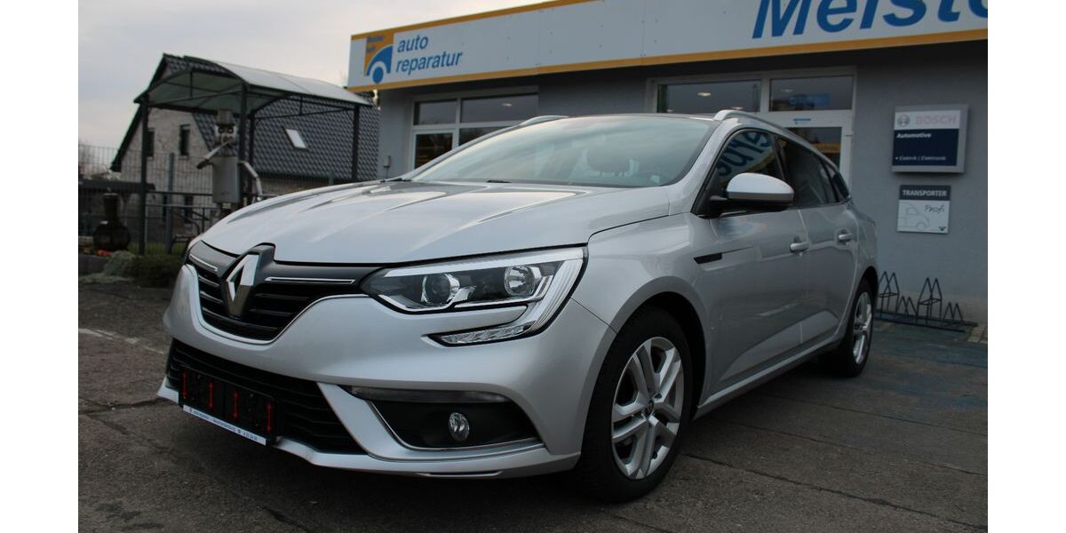 Renault Megane 156.626 km 8.975 € Neubrandenburg 17034
