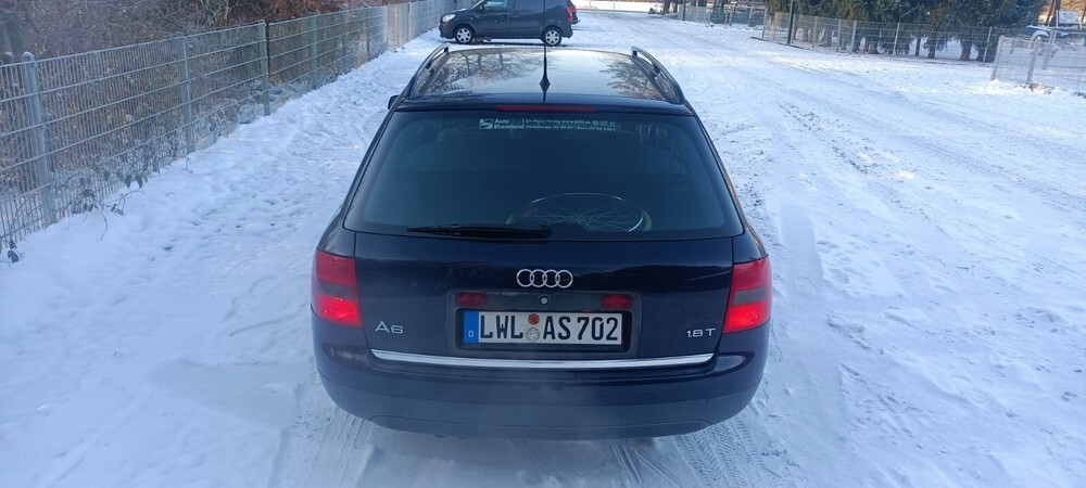 Audi A6 (Typ 4B) 317.000 km 5.200 € Dümmer 19073