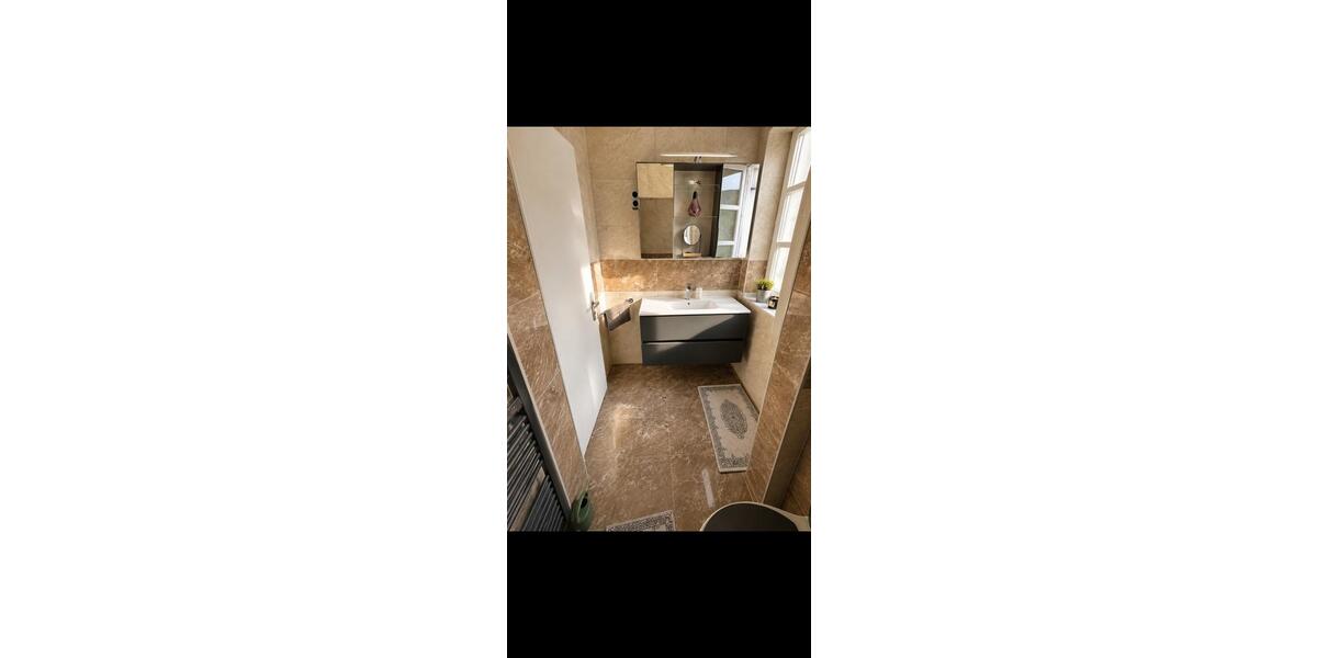 Etagenwohnung Eichstätt - 6 Zimmer, 170 m&sup2;, 400&euro; | Angebot:26656517