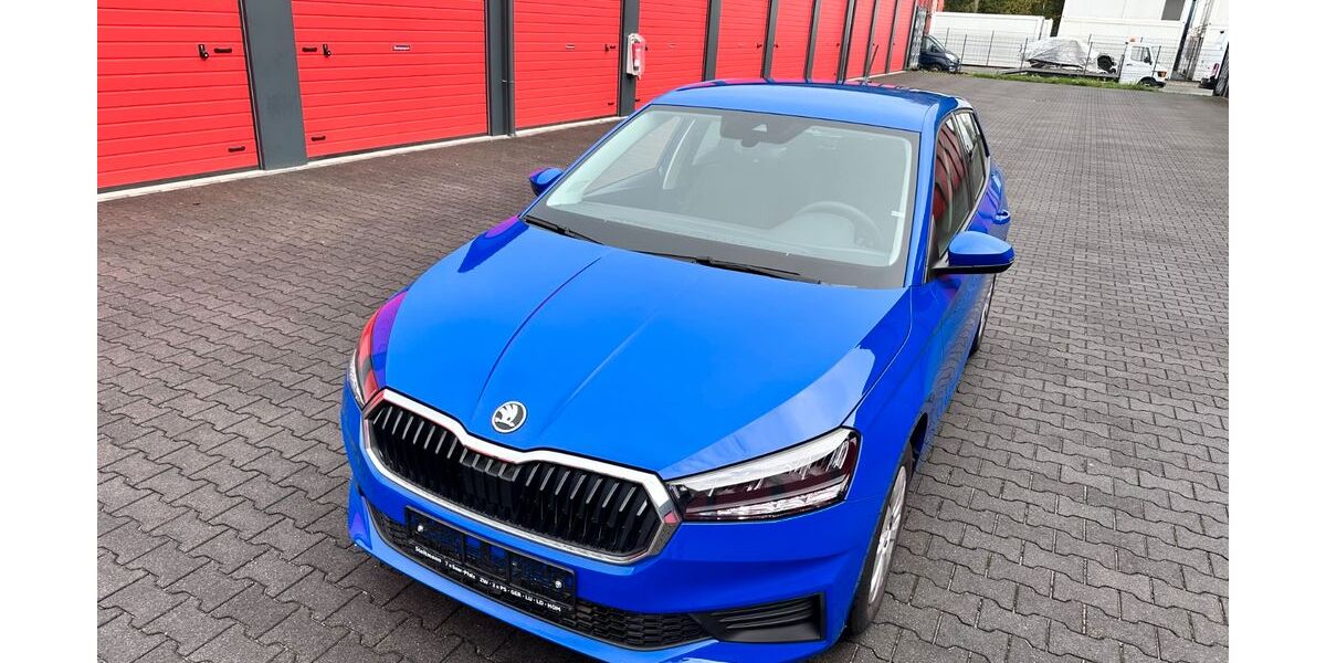 Skoda Fabia 27.794 km 11.500 &euro; Oberhausen 46145