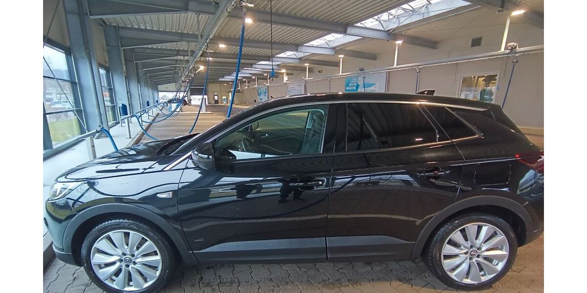 Opel Grandland (X) 48.000 km 19.999 &euro; Deensen 37627