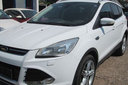 Ford Kuga 122.000 km 8.400 &euro; Spiesen-Elversberg 66583