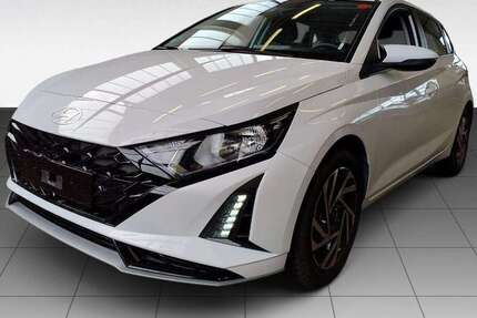 Hyundai i20 10.211 km 18.990 &euro; Lüdenscheid 58515