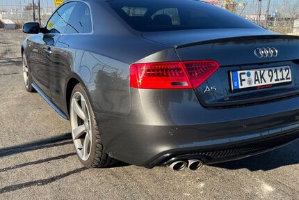 Audi A5 145.000 km 16.500 &euro; Offenbach 63067
