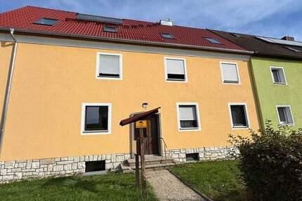 Sonnige 2-Zimmer-Wohnung in ruhiger Lage - frisch renoviert & sofort bezugsfrei 2 zimmer