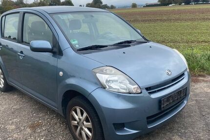 Daihatsu Sirion 171.564 km 1.799 € Wiesbaden 65203