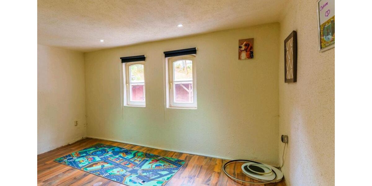 Einfamilienhaus Ballenstedt - 6 Zimmer, 190 m&sup2;, 45.000&euro; | Angebot:26535773