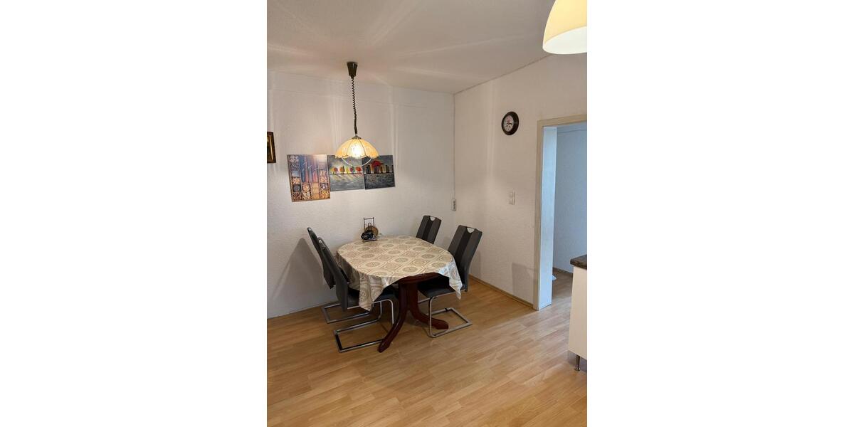 Etagenwohnung Calw - 4 Zimmer, 99 m&sup2;, 199.000&euro; | Angebot:26226473