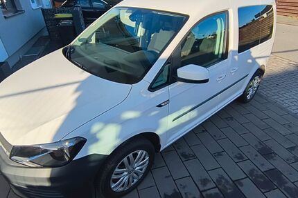 VW Caddy 39.000 km 17.500 &euro; Troisdorf 53840