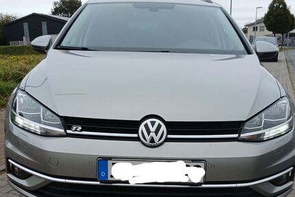 VW Golf 211.000 km 8.555 &euro; Schenefeld 25560
