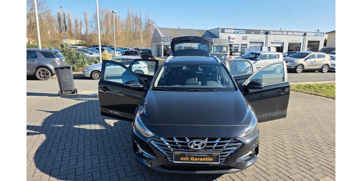 Hyundai i30 52.450 km 14.950 &euro; Essen 45279