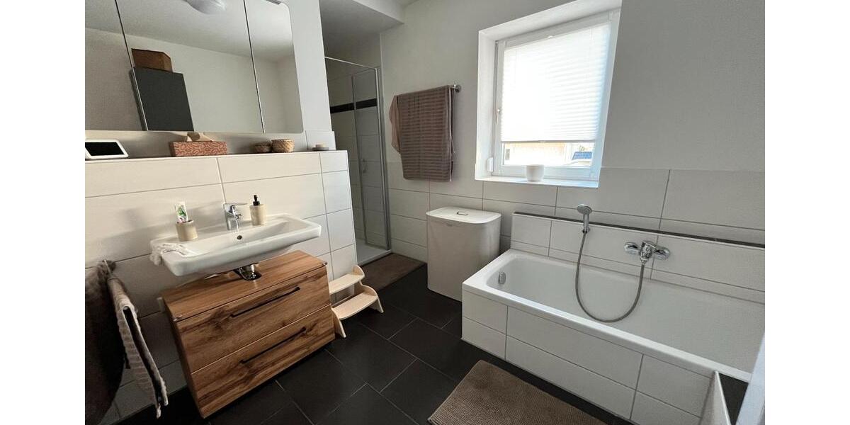 Erdgeschoßwohnung Tittling - 1 Zimmer, 83 m&sup2;, 745&euro; | Angebot:26405826