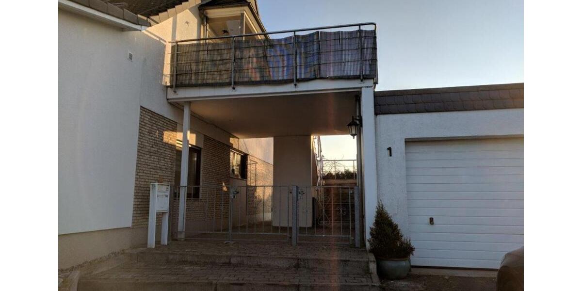 Helle renovierte Wohnung in Wolfsburg Mörse 4 zimmer