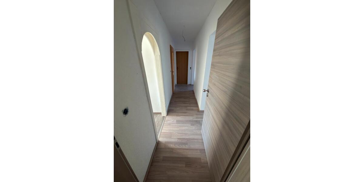 Etagenwohnung Markneukirchen - 3 Zimmer, 57 m&sup2;, 290&euro; | Angebot:26299940