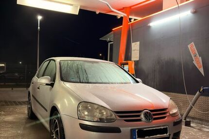VW Golf 122.000 km 1.499 &euro; Haßloch 67454