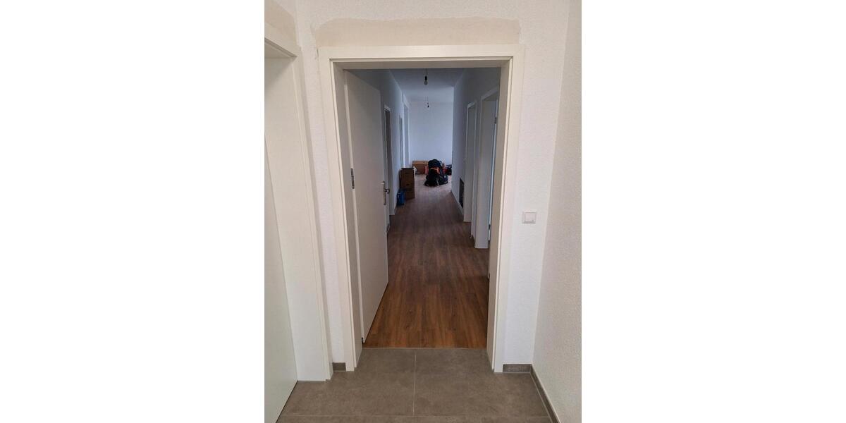 Etagenwohnung Pfinztal - 3 Zimmer, 92 m&sup2;, 1.550&euro; | Angebot:24714897