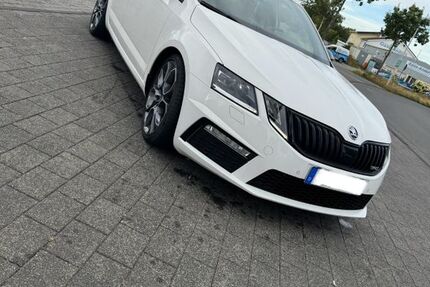 Skoda Octavia 122.000 km 18.200 € Alfter 53347
