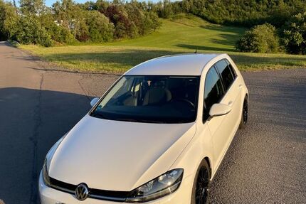 VW Golf 95.000 km 12.750 &euro; Drolshagen 57489