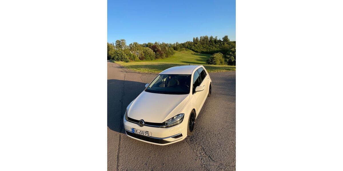 VW Golf 95.000 km 12.750 &euro; Drolshagen 57489