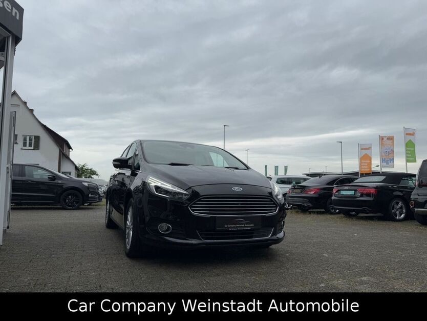 Ford S-Max 125.000 km 18.490 € Weinstadt 71384