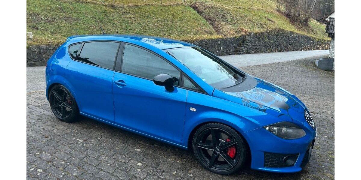 Seat Leon 168.430 km 9.300 &euro; Aitern 79677