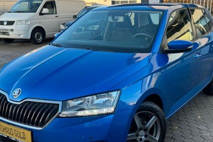Skoda Fabia 71.343 km 9.490 &euro; Rostock 18107