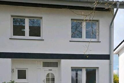 Haus Lüdenscheid - 5 Zimmer, 135 m&sup2;, 1.479&euro; | Angebot:26234308