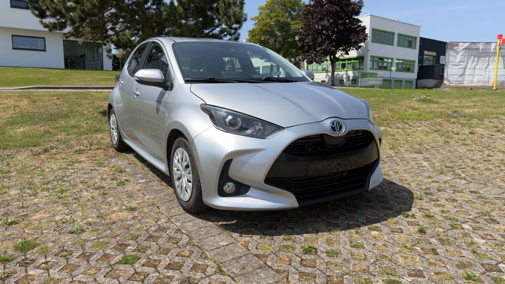 Toyota Yaris 70.200 km 13.500 &euro; Altensteig- wart 72213