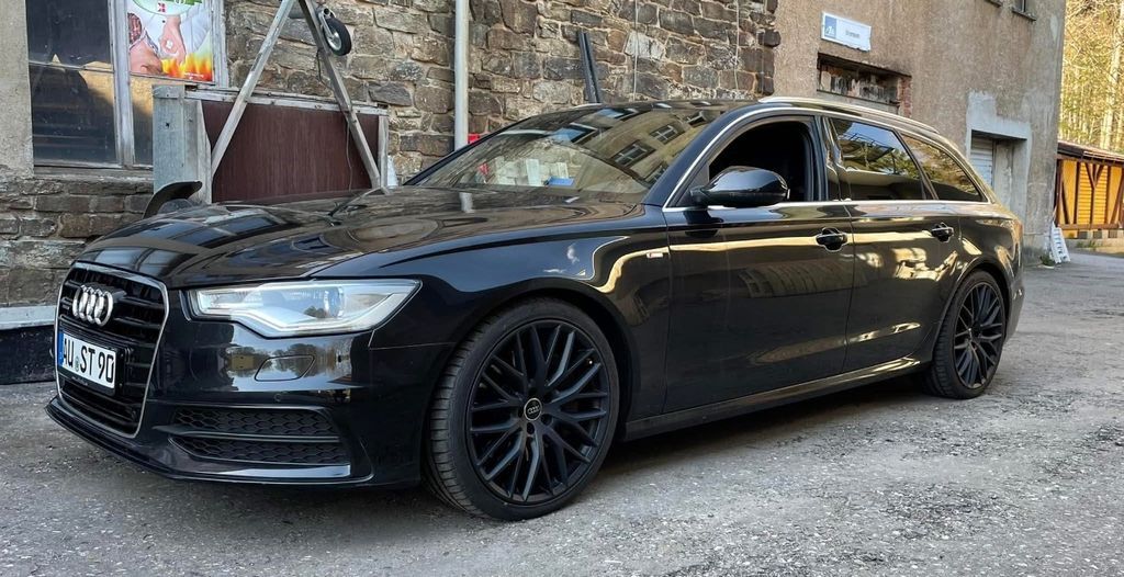 Audi A6 180.000 km 19.300 € Thum 09419