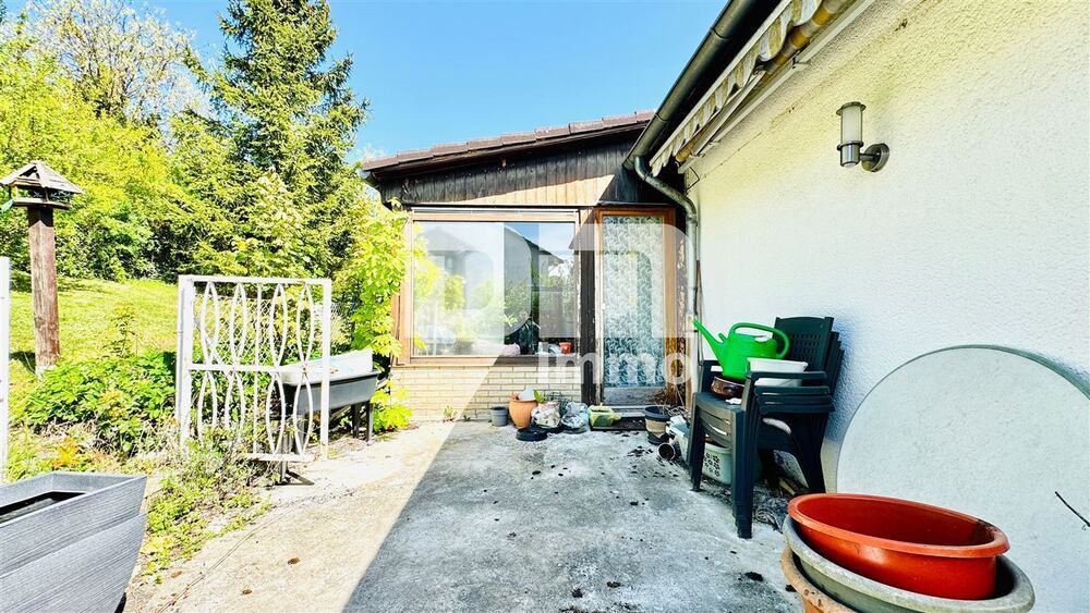 Umfangreich saniertes EFH inkl. PV-Anlage, Terrasse, Wintergarten und Garage - Einfamilienhaus Ahnatal | Angebot:26931867