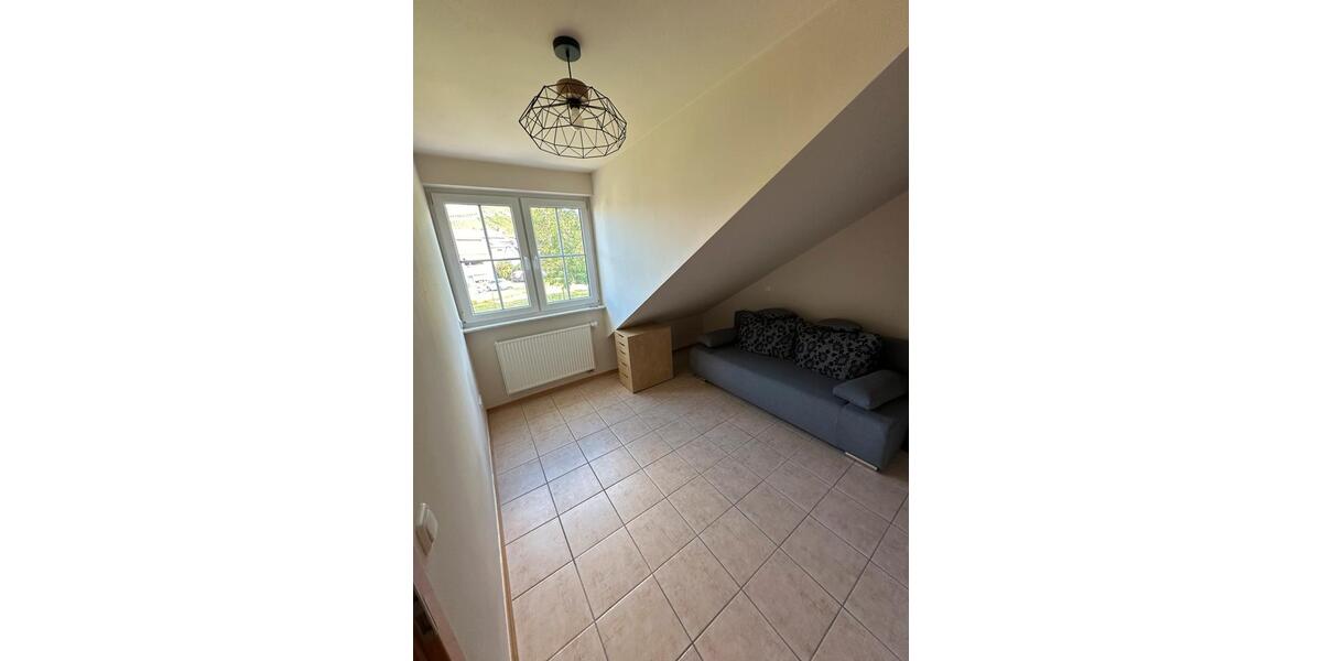 Dachgeschoßwohnung Grafschaft - 3 Zimmer, 74 m&sup2;, 1.200&euro; | Angebot:26055741