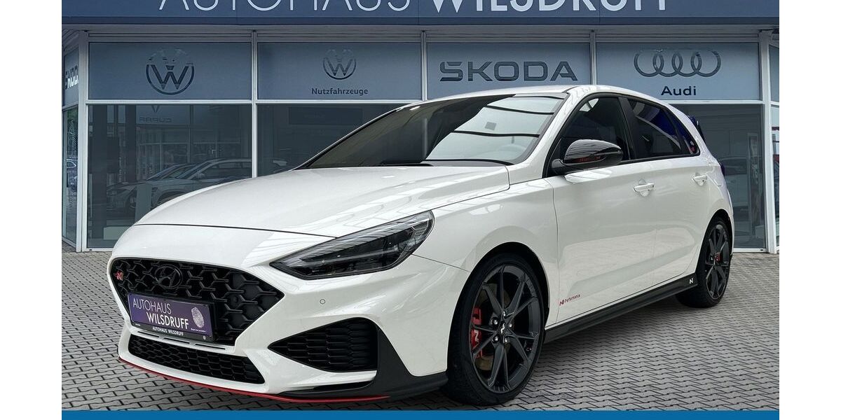 Hyundai i30 16.600 km 30.590 &euro; Wilsdruff 01723