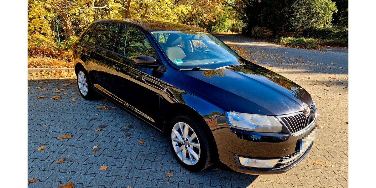 Skoda Rapid 77.241 km 7.490 &euro; Michendorf 14552