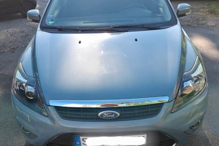 Ford Focus 92.800 km 3.000 &euro; Solingen 42659